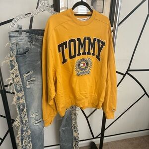 Tommy Jeans Brand New Embroidered Sweater, Smoke rose flared Jeans Bundle M, 32